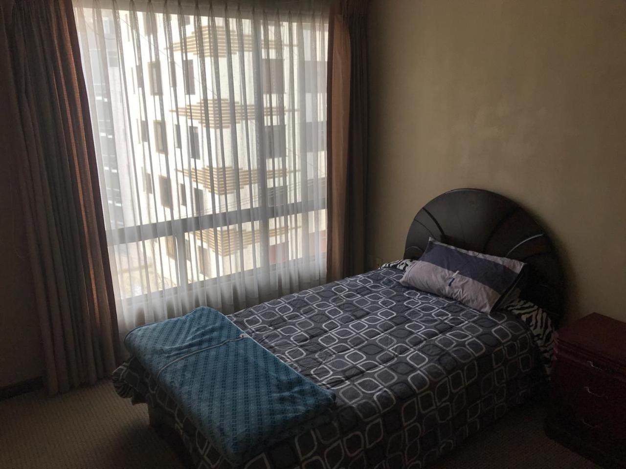 Elegante Y Comodo Departamento En Obrajes De Apartamento La Paz