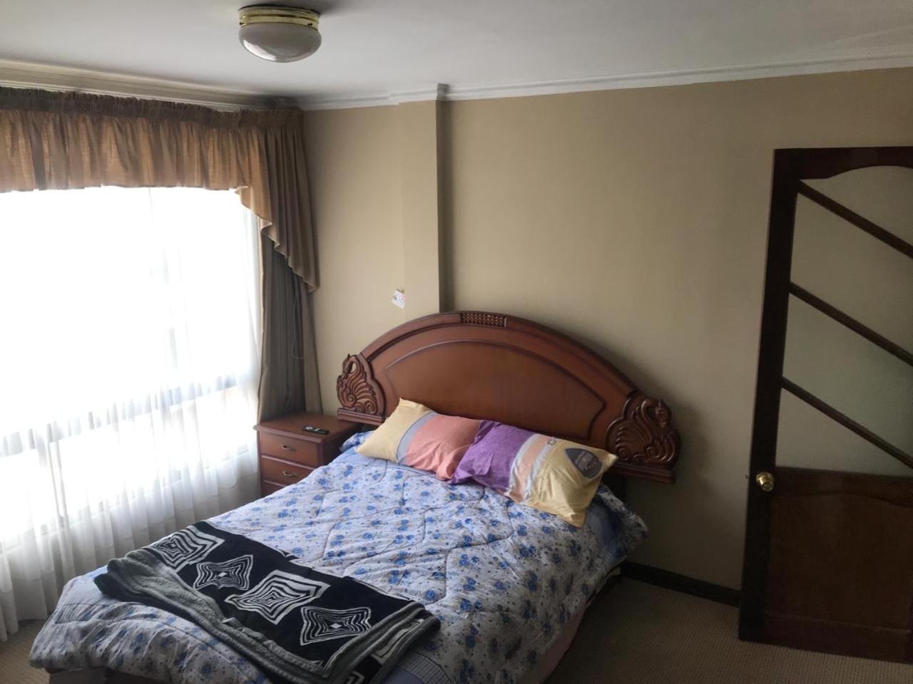 Apartamento Elegante Y Comodo Departamento En Obrajes De *